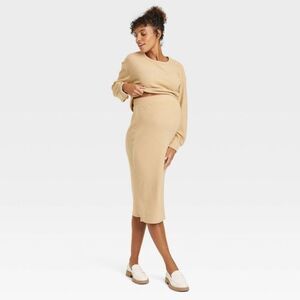 Isabel Maternity by Ingrid & Isabel Match Back Ribbed Coordinate Set Size Large